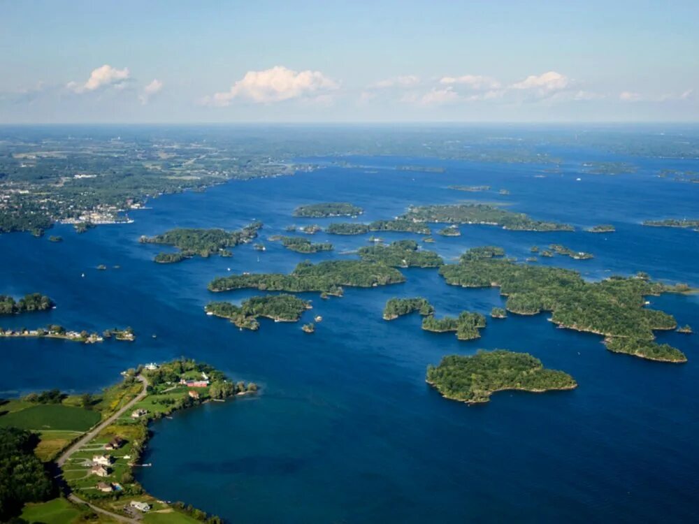 Страны занимающие тысячи островов. Архипелаг тысяча островов на реке Святого Лаврентия. Сент-Лоуренс-Айлендс национальный парк. Архипелаг «тысяча островов» (США И Канада). Река св Лаврентия 1000 островов.