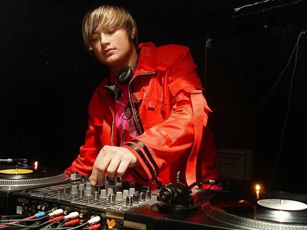 Алекс ромео диджей. Dj romeo в молодости. Dj romeo vip mix 3. Диджей ромео 2006. Romeo vip mix 2006.