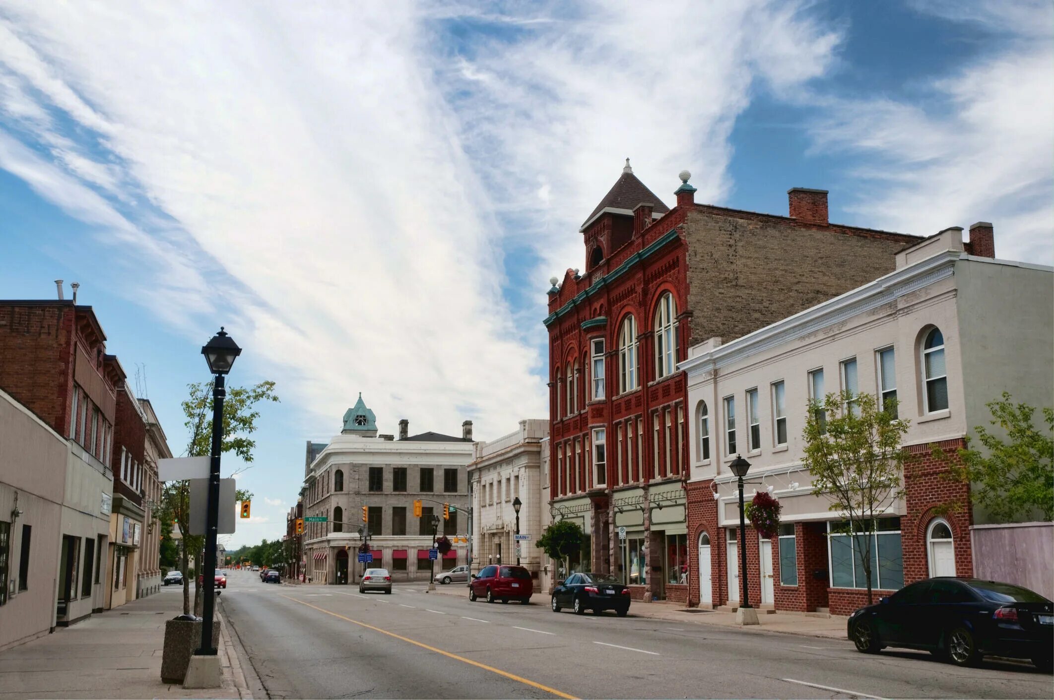 Main town. Кембридж Канада. Кембридж Онтарио. Cambridge Ontario Canada. Кембридж Канада фото туристов.