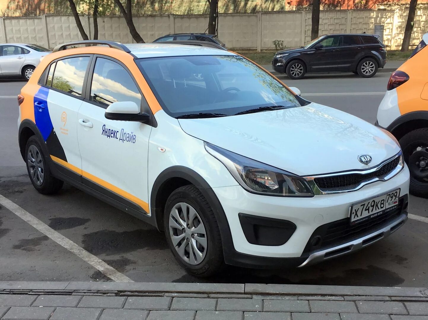 Kia x-line 2. кия рио х line 2023. Kia rio x line 2021 белый. кия рио х line 2023. Kia rio x-line кроссовер.