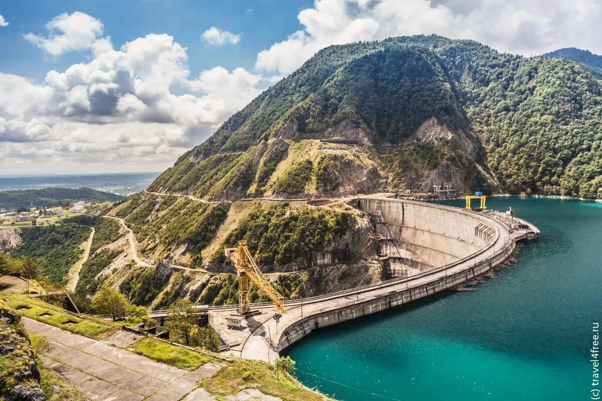 В грузию самостоятельно. Ингури ГЭС Грузия. Плотина Ингури ГЭС. Ингурская ГЭС Абхазия. Водохранилище Ингури ГЭС.