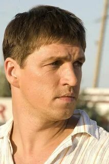 Артист орел