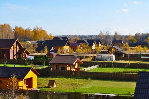Романовский дачи коттеджный поселок. Романовские дачи. Романовский дачи коттеджный поселок. Коттеджный поселок из дерева. Романовский дачи коттеджный поселок.
