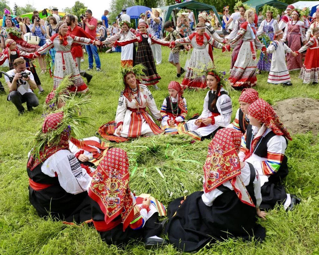 Народные праздники. Русские народные гуляния. Фольклорный праздник. Традиции России. Конкурсы год традиций