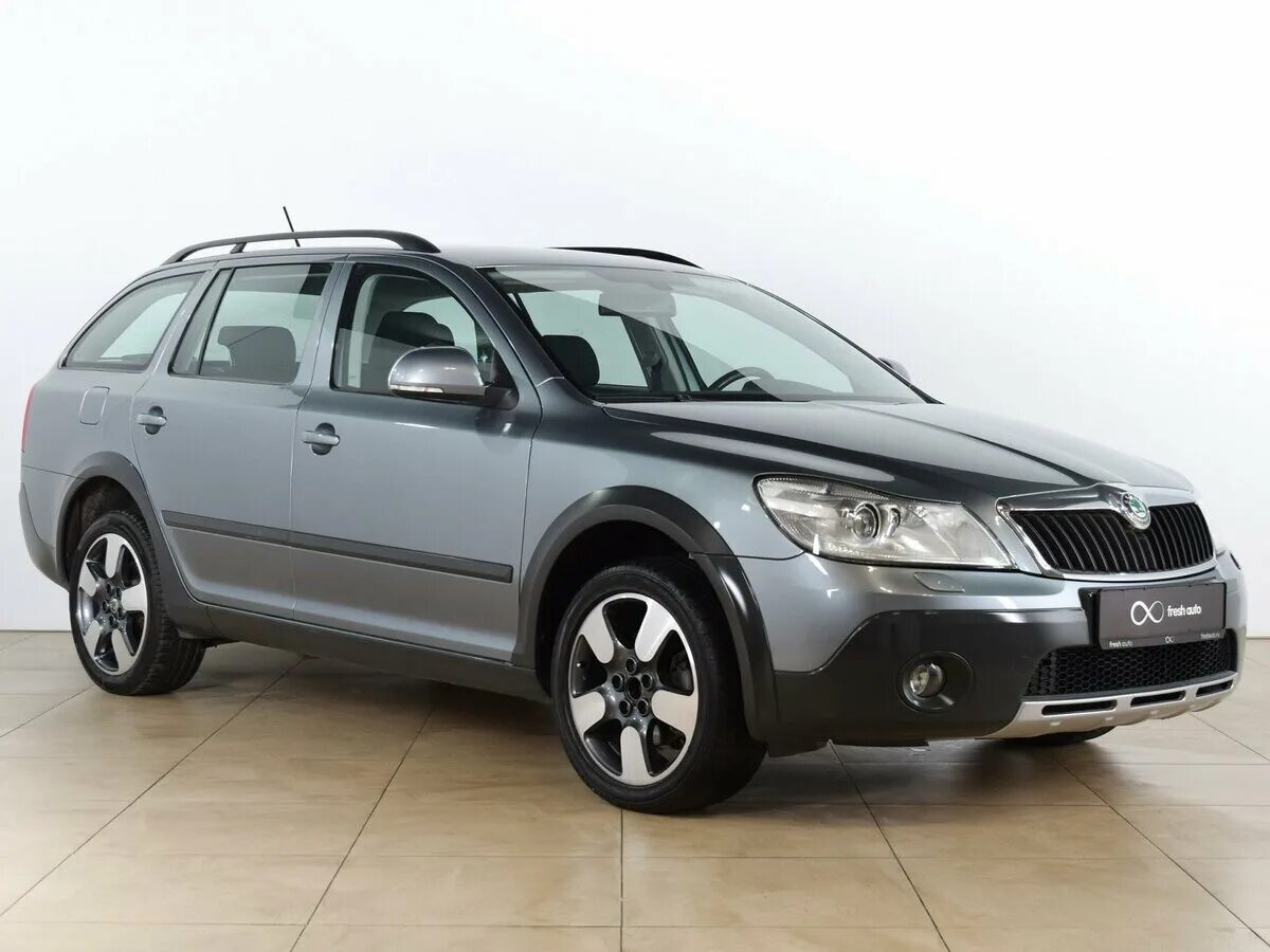 Skoda Octavia Scout 2012. Шкода универсал 4х4 Скаут. Купить шкоду октавию универсал бу