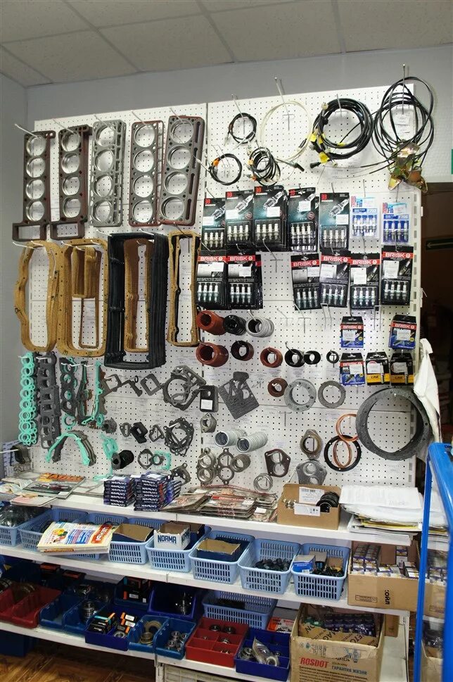 Детали машин. Магазин запчастей газ. Газдеталь самара. Витрина газ детали машин. Газдеталь самара.