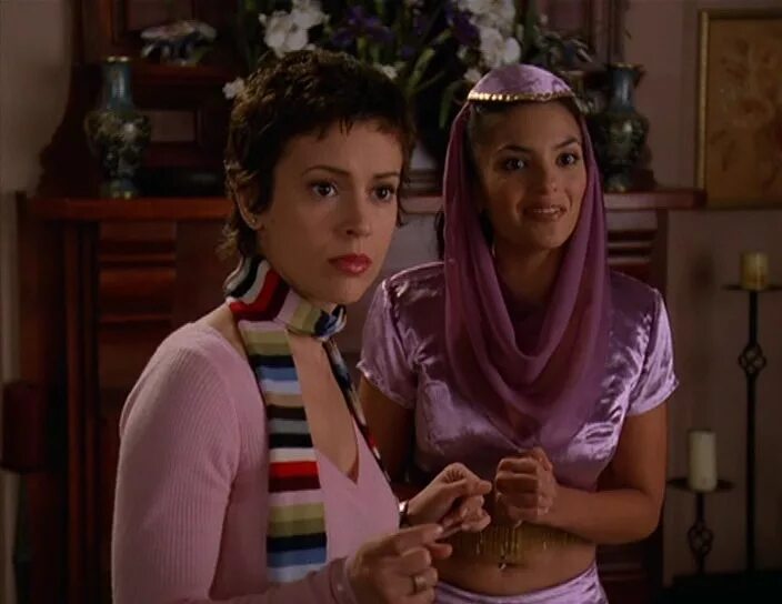 Зачарованные 6 1. Зачарованные 6 1. Зачарованные 6 1. Мелони диас зачарованные. Пейдж зачарованные блондинка.