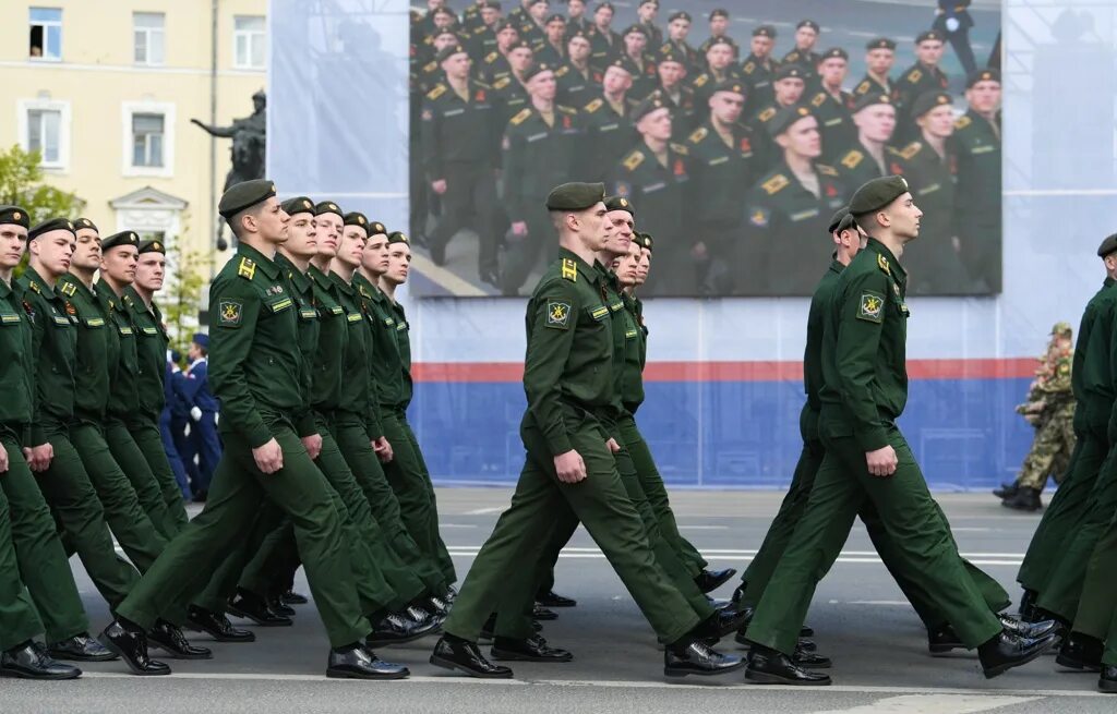 Во сколько парад в твери. Парад победы в твери 2025. парад победы в твери 2025 9 мая. парад победы солдаты. парад тверь 9.