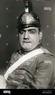 RM2RMF4BP–Enrico. www.alamy.comenrico-caruso-italian-tenor-as-don-jos-in-o...