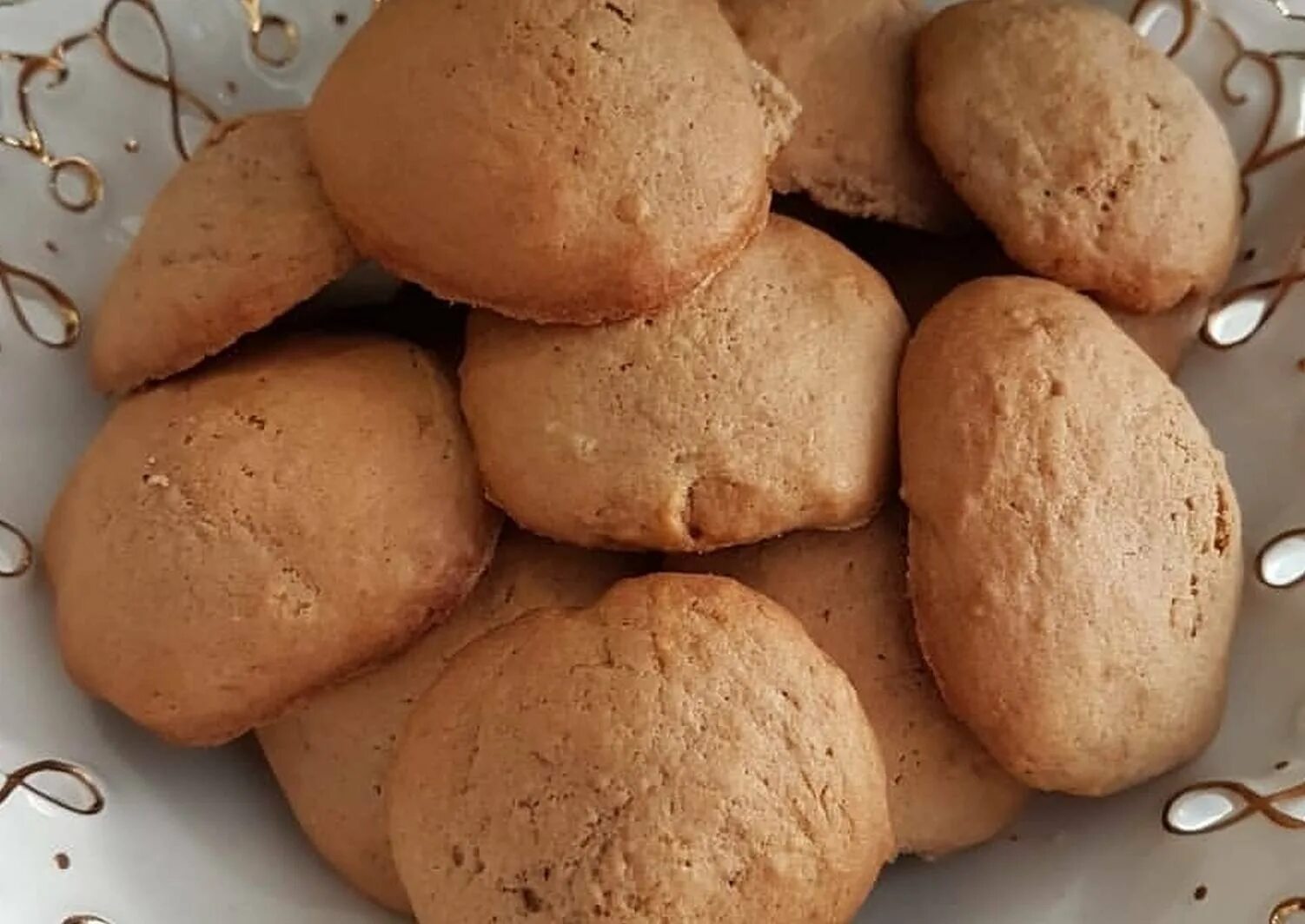 Мягкое песочное печенье. Домашние печенье на сметане. Сметанное печенье. Печенье на сметане мягкое. Печенье на сметане.
