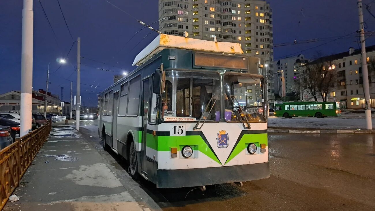 Маршрут троллейбусов подольск. Троллейбус Подольск. ЗИУ-682 кр Иваново. ЗИУ 682 кр. Подольск троллейбус 2024.