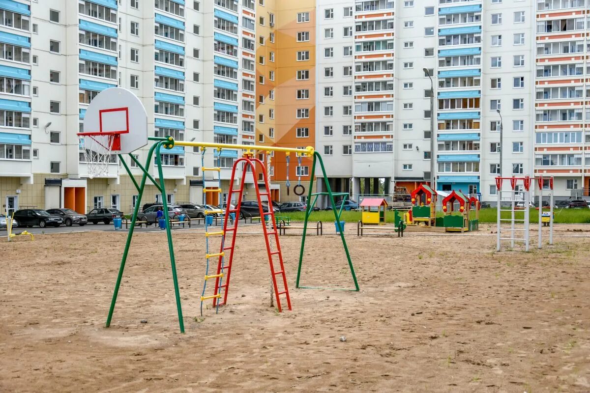 Лазурный пермь. Лазурная 15 Стерлитамак. Жилой комплекс «Лазурный берег 2». Лазурная 1. Лазурный Новочебоксарск.