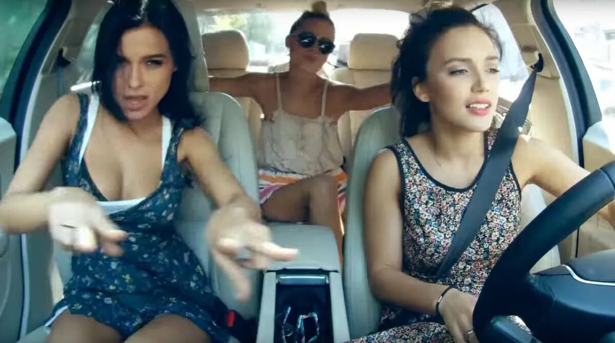 певица мама люба. группа серебро в машине. Serebro мама люба (без цензуры). серебро mama lover альбом. кто поет песню мама люба давай.