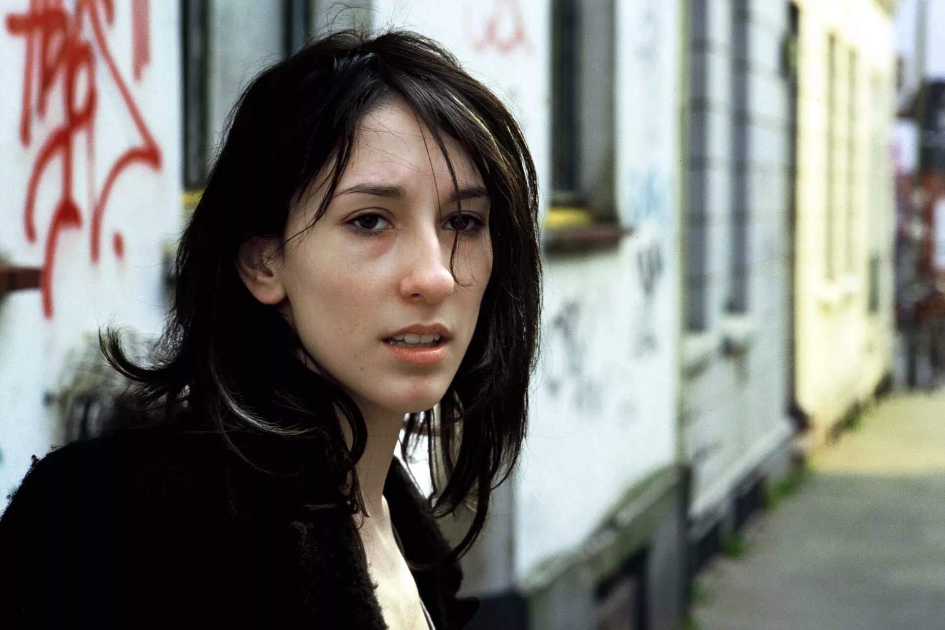 Дилара сибель. Сибель кекилли диляра. Сибель кекилли (sibel kekilli). Сибе́ль кеки́лли. Актриса сибель кекилли.
