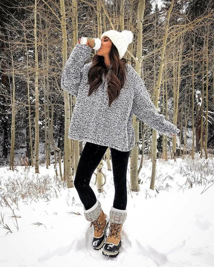Снежная одежда. Снежный стиль девушек в 20 лет. Зима смена одежды. Cold weather Cocoon outfit.