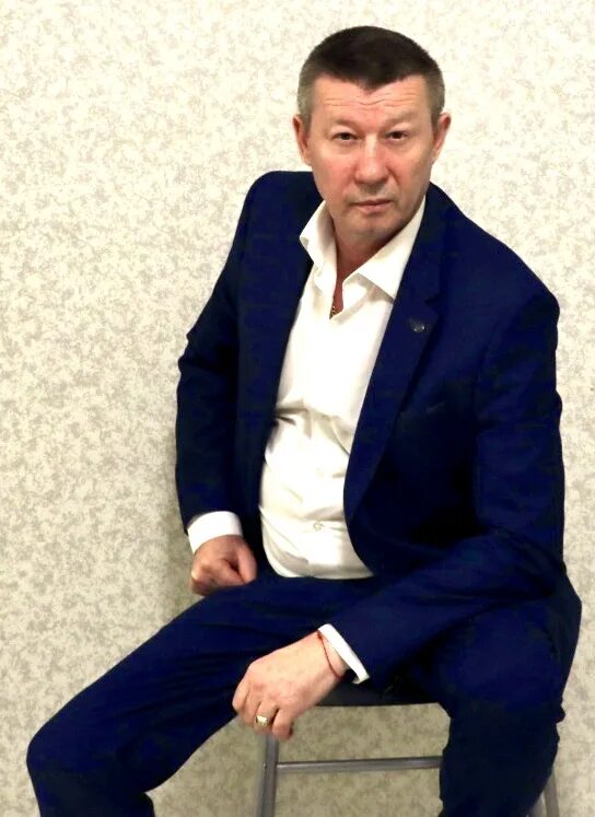 награды актера олега протасова