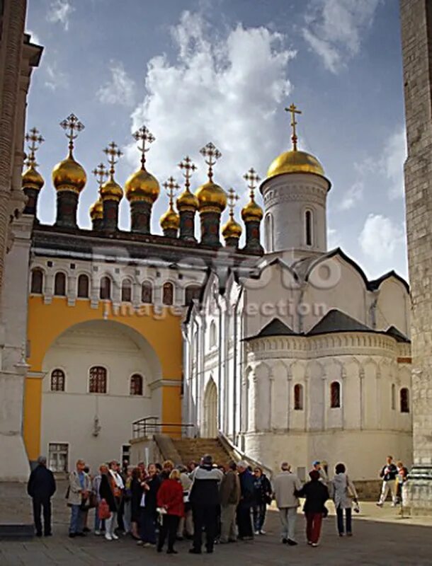 Царицына палата. Царицына палата Московского Кремля. Золотая Царицына палата в Кремле. Грановитая палата Московского Кремля. Грановитая палата Московского Кремля внешний вид.