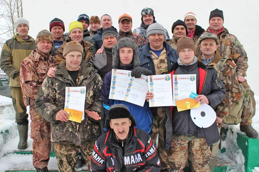 Вологодские новости в контакте подслушано. Поселок Шексна Вологодская область. Люди поселок Шексна Вологодской области. РП Шексна. Администрация Шекснинского района.