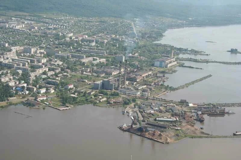 Снег в николаевске на амуре 15. Буксир толкач николаевск-на-амуре. Дром комс. Метеор хабаровск николаевск на амуре. Николаевск на амуре климат.