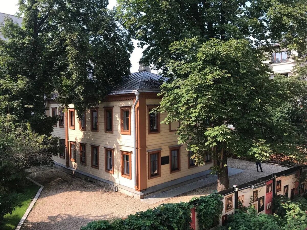 Москва, щетининский пер. Дом вишневских. Дом вишневского судак. Дом вишневских. Щетининский пер.