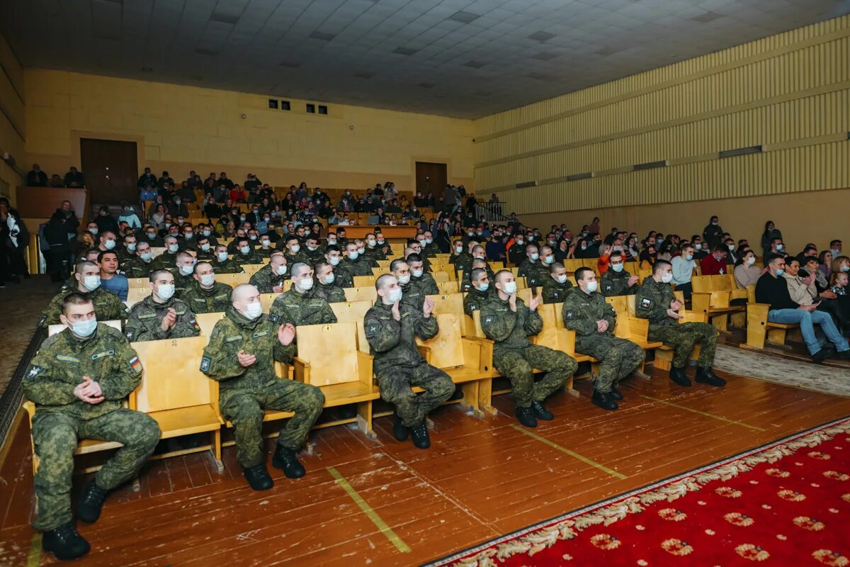 25 лет военным