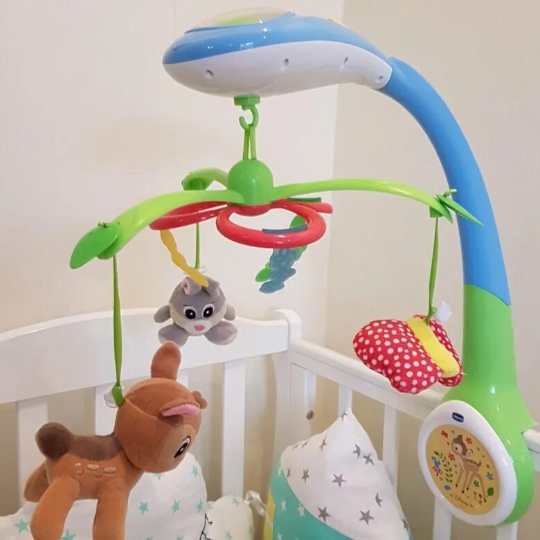Chicco next2dreams. Музыкальный мобиль чикко. Мобиль chicco бэмби. Chicco next2me мобиль. Chicco next2dreams.