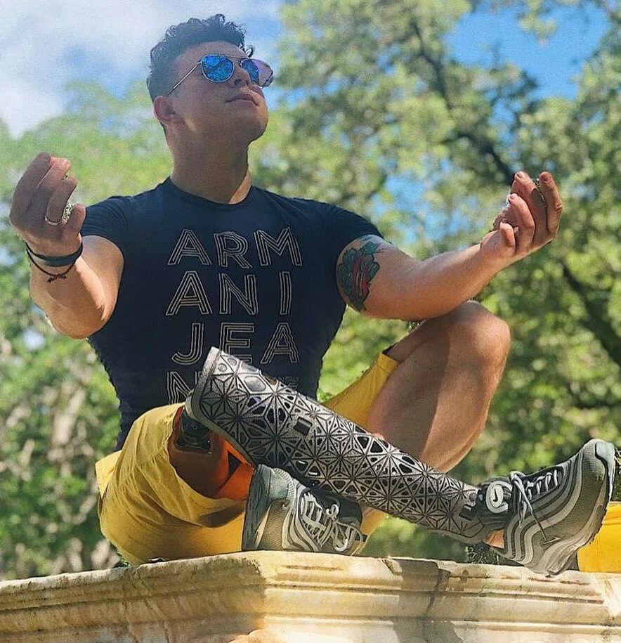 Вова натурал. Пацанов 8 победитель. Пацанов 8 победитель. Пацанов 8 победитель. Никита хохлов кострома.