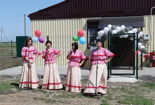 Краснодарский край новопокровская незамаевский. Незамаевский Краснодарский край Новопокровский район. Поселок Незамаевский. Незамаевское сельское поселение Новопокровский район. В поселке Незамаевском.