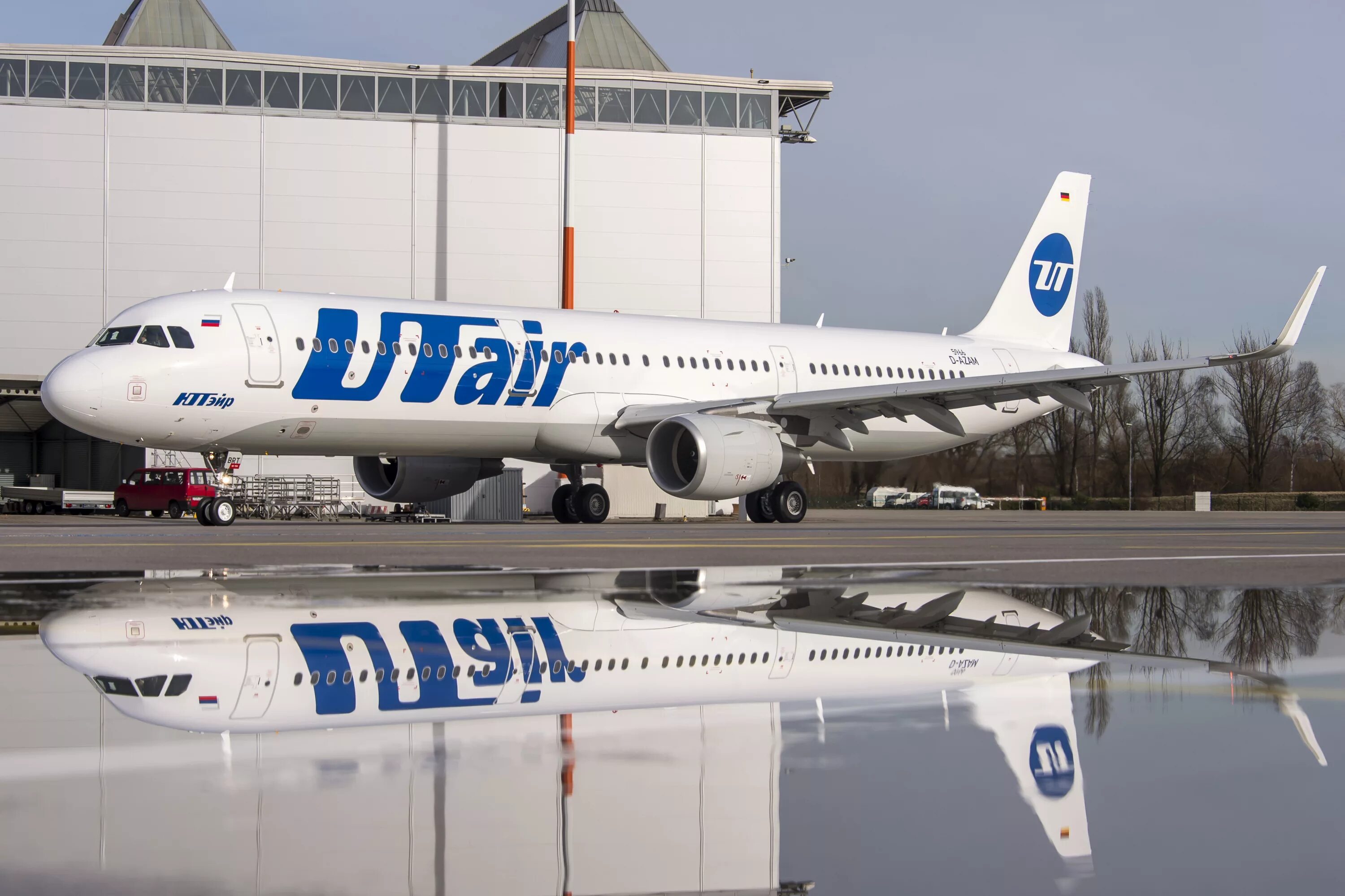 Ютэйр 2025. Авиапарк utair. самолеты utair авиакомпании. самолет ютэйр. самолёты ютэйр парк.