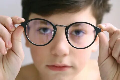 How many glasses