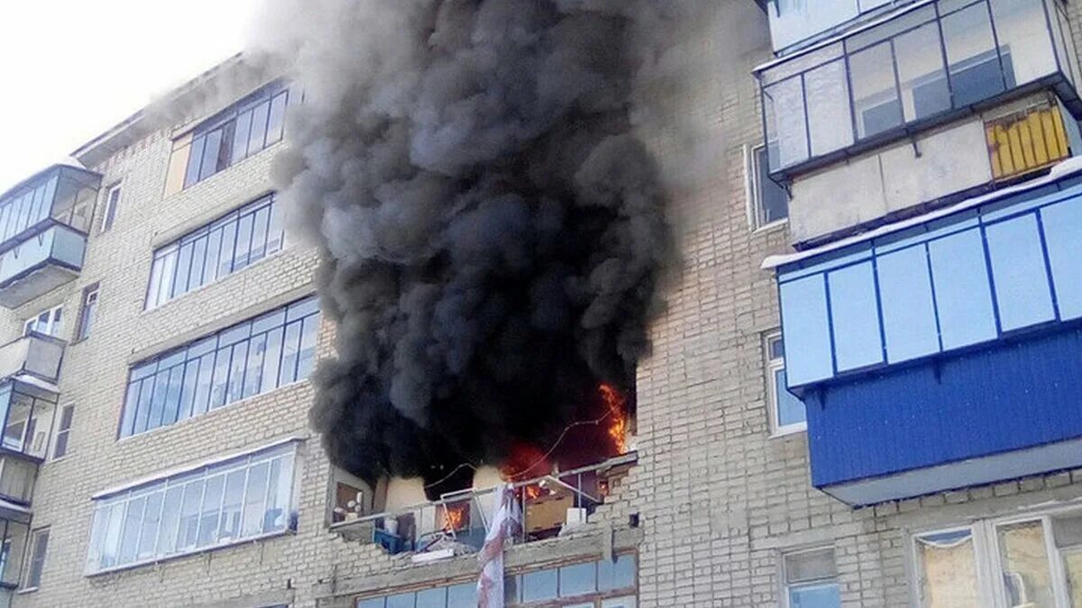 Взрыв газа в многоквартирном доме. Взрывы бытового газа в жилых домах. ГАЗ взорвался в жилом доме.