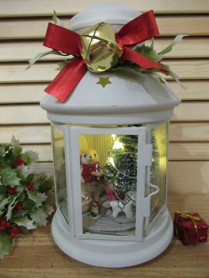 поделка фонарик. фонарь новогодний. новогодний фонарик из картона. новогодние фонарики из бумаги. фонарь из картона.