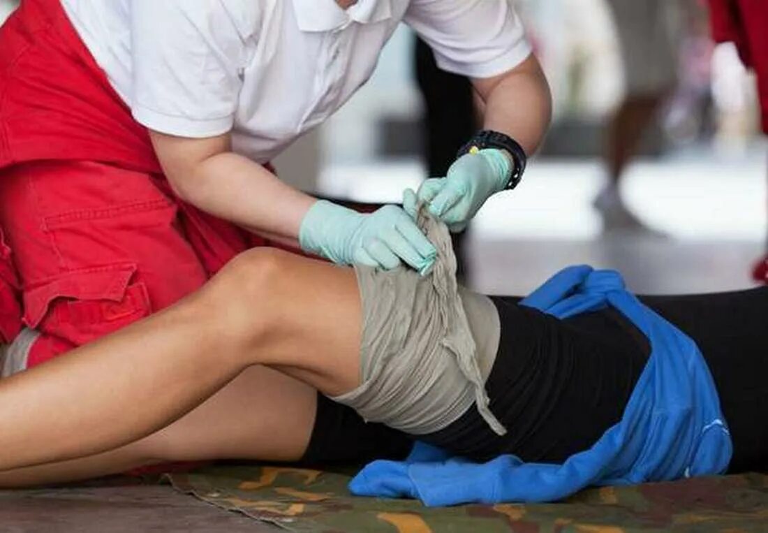 позорные женщины. медики. бабы жгут видео приколы. девушки жгут. девушки жгут.