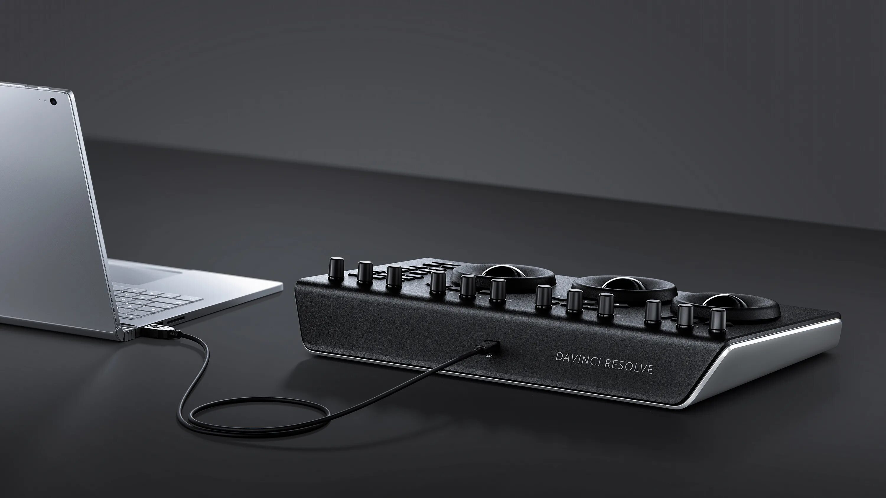Davinci resolve panel. Davinci micro panel. blackmagic davinci resolve micro panel. blackmagic mini panel. панель управления blackmagic davinci resolve mini panel.