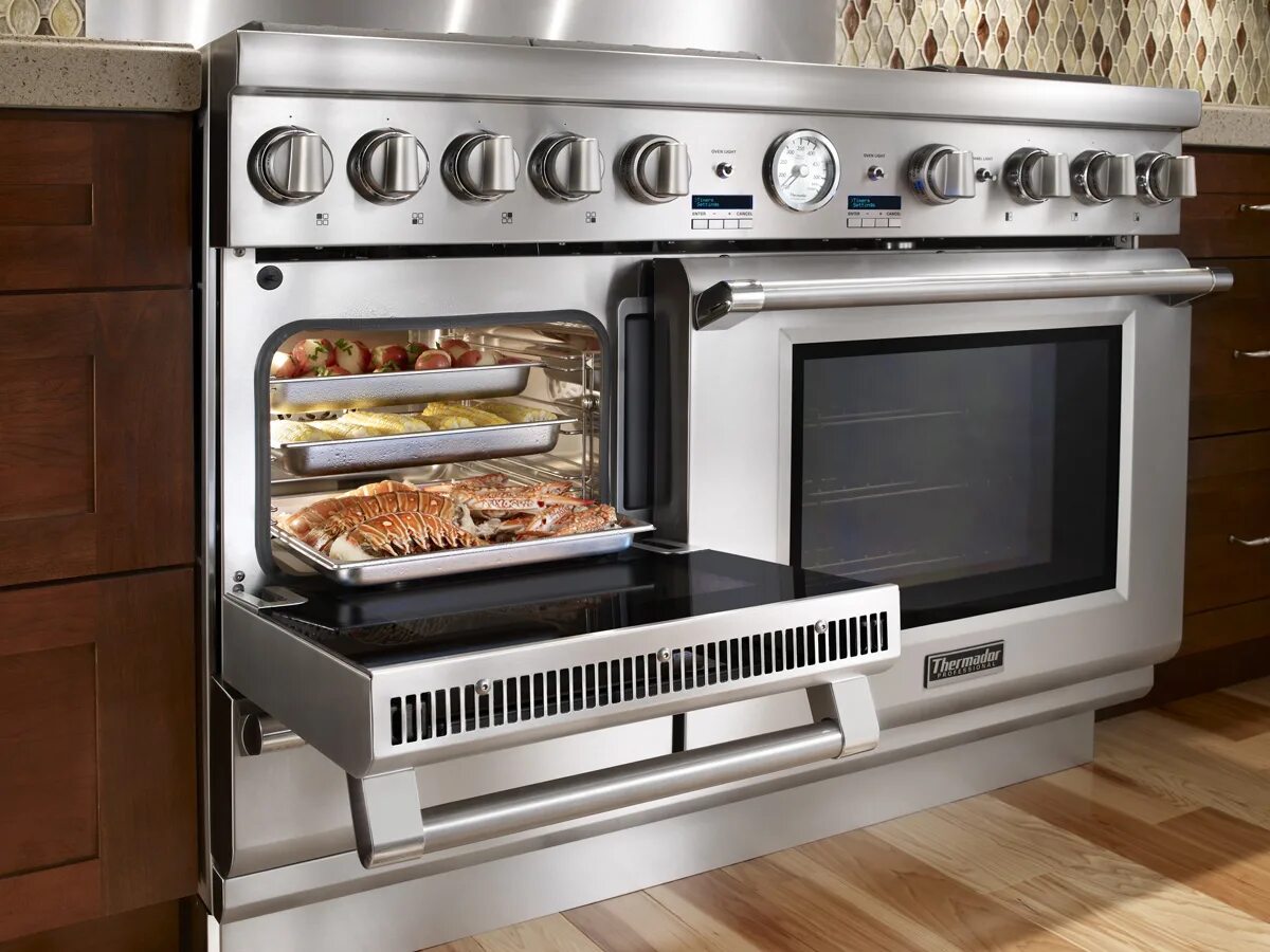 Какую лучше духовку электрическую. Kenwood Convection Oven. Духовка. Кухня с духовкой. Электрическая плита с духовкой.