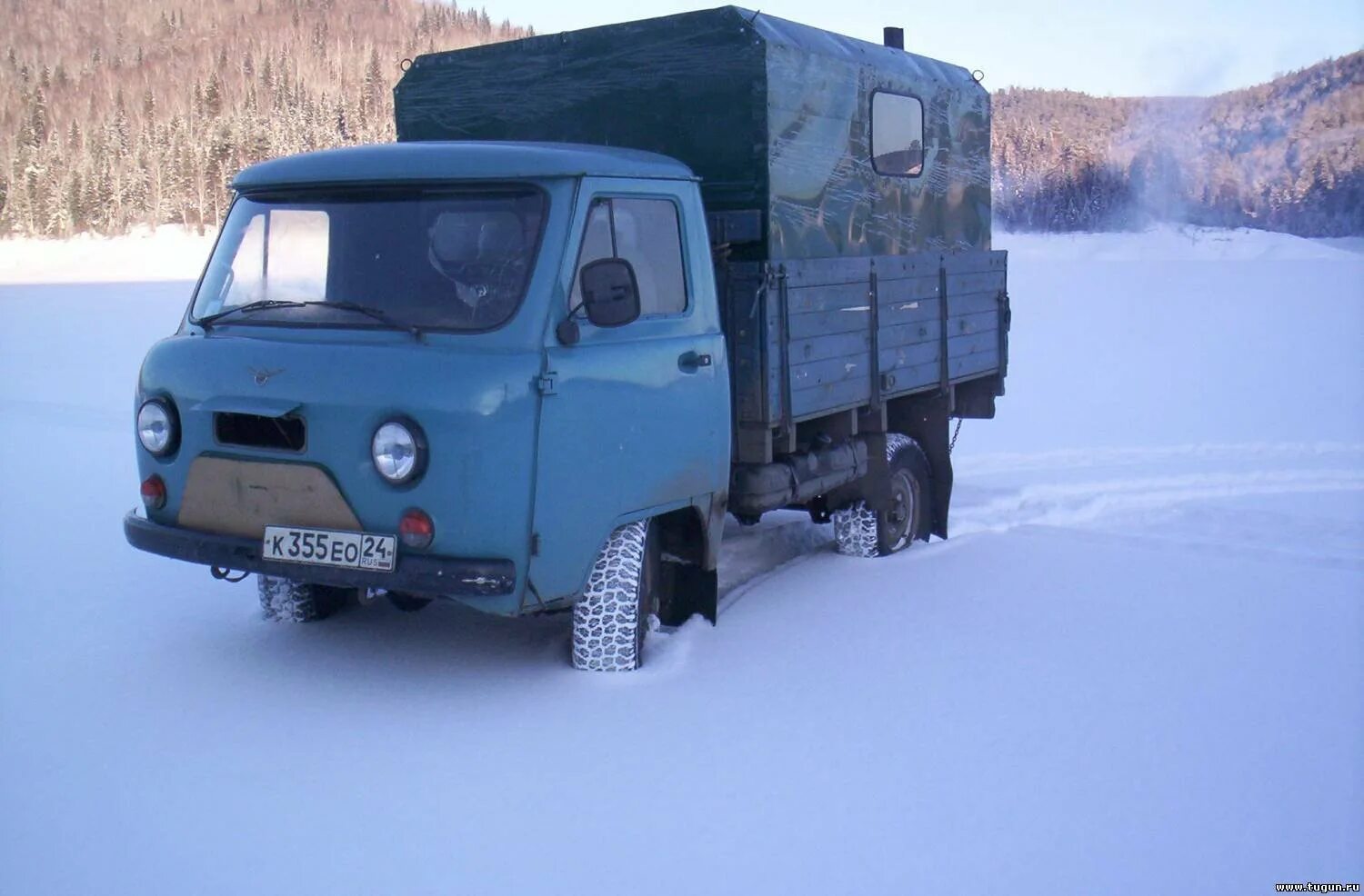 Купить уаз головастик на авито. УАЗ 3303 бортовой будка. Будка на УАЗ 3303. УАЗ головастик 3303. УАЗ 33036 бортовой кунг.