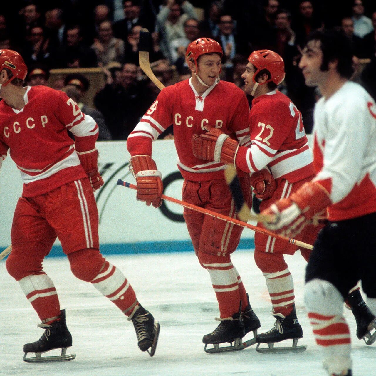Харламов суперсерия 1972. Третьяк суперсерия 1972. Хоккейная суперсерия СССР Канада 1972.