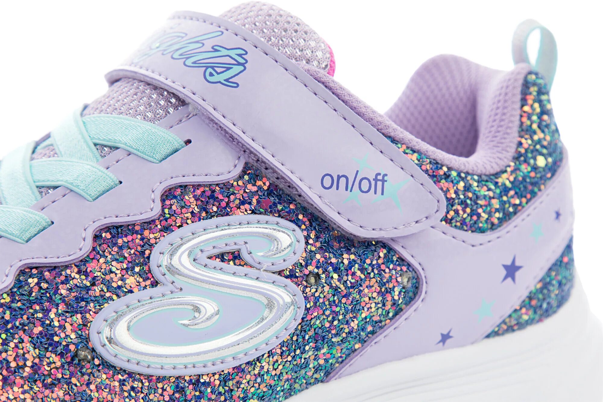 Кроссовки 11 лет. Кроссовки скетчерс блестящие. Skechers Glimmer Kicks glitter n' Glow. Кеды скетчерс с поэтками для девочки. Rock glitter Skechers кроссовки детские s-Lights.