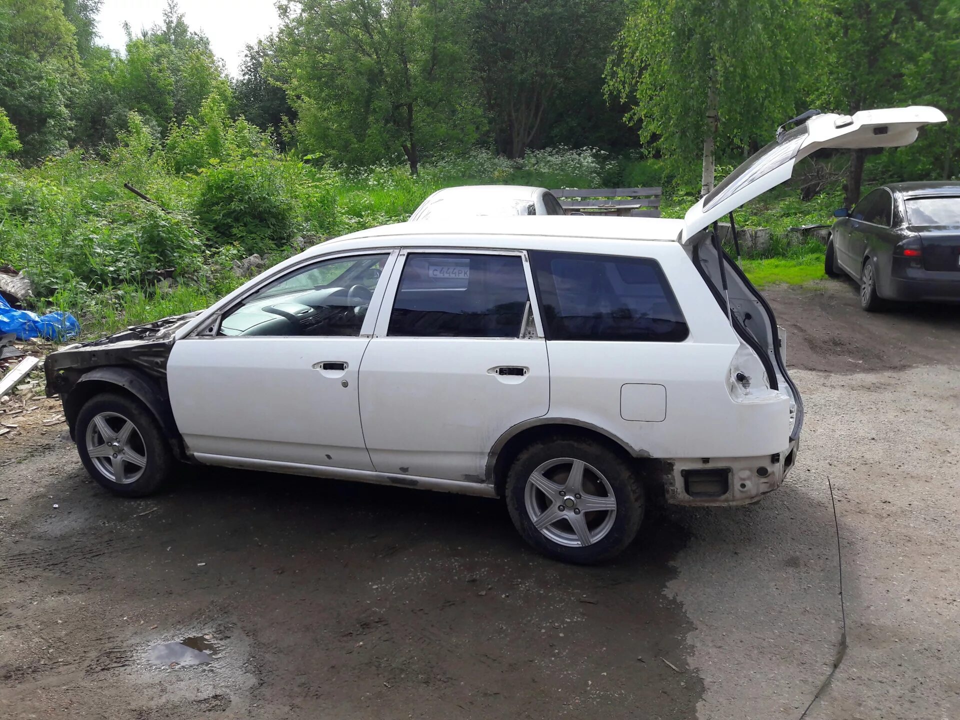 Nissan ad 2000. Nissan ad 2000 1.3. Nissan ad 11 кузов. Nissan ad y11 2000. Nissan ad кузов