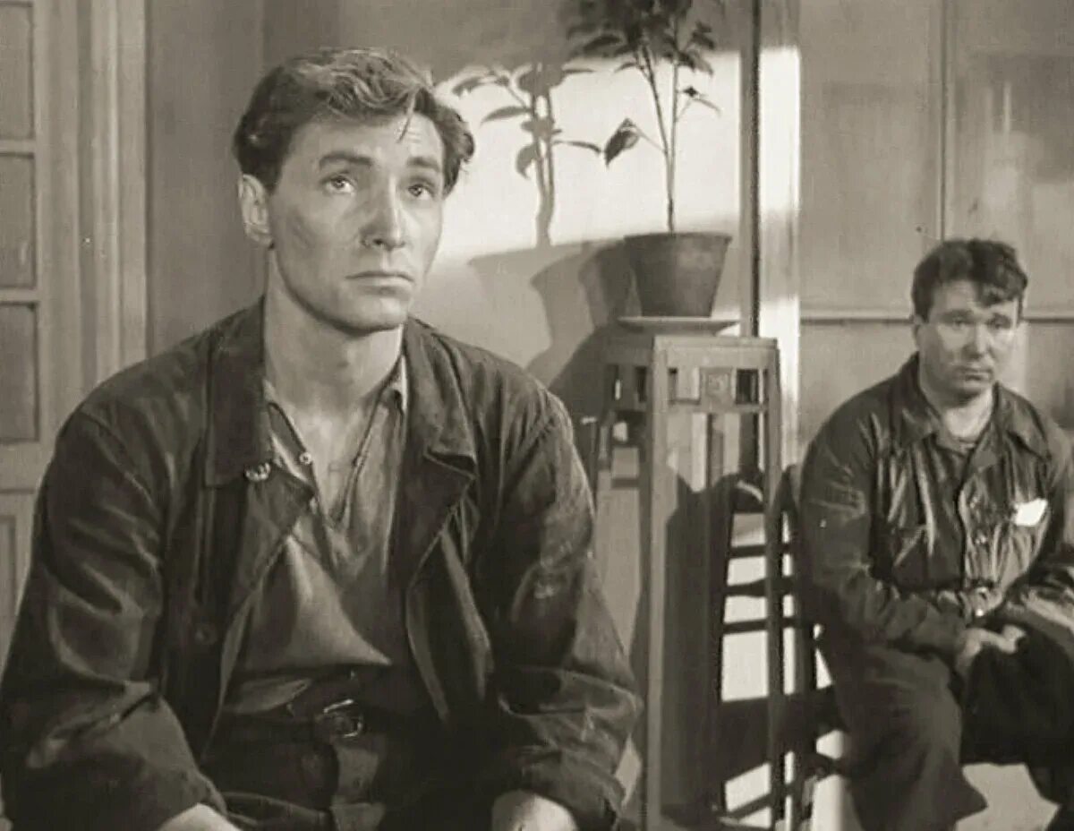 Дело было в августе. Дело было в пенькове (1957). тихонов дело было в пенькове.