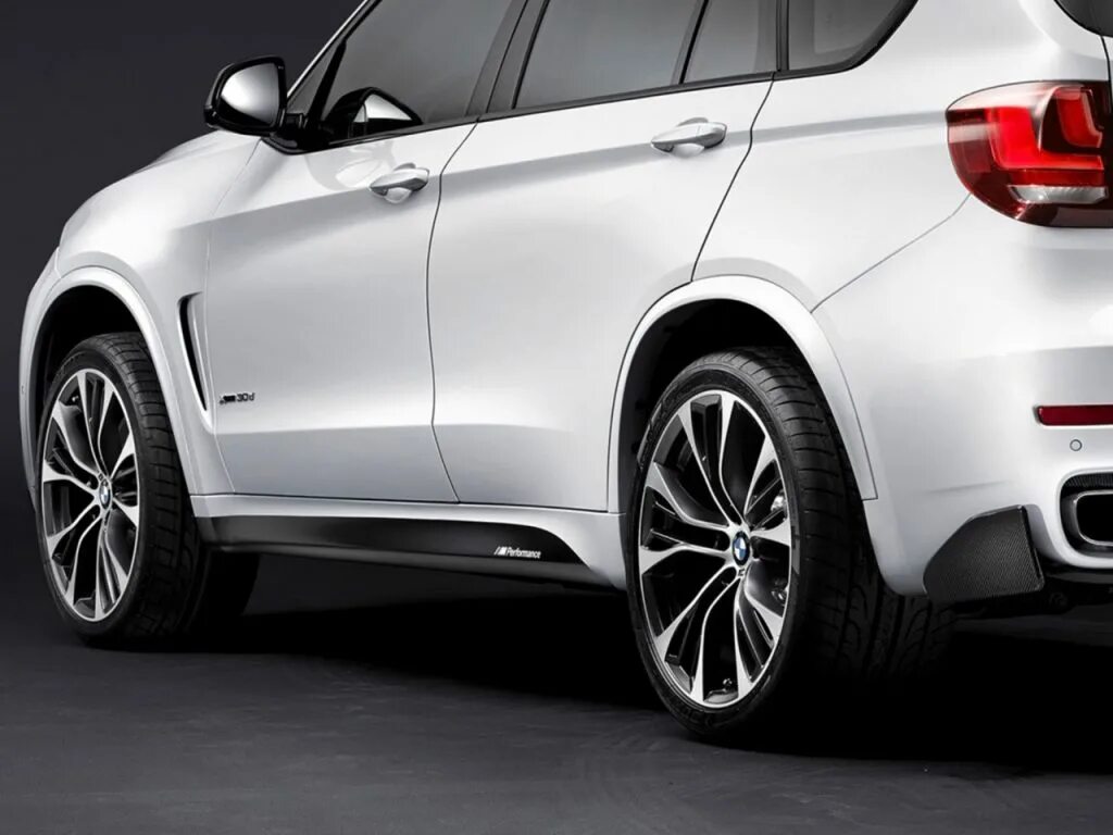 X5 m performance. Bmw x5 f15 599 стиль. bmw x5 f15 m performance. bmw x5 f15 диски r20. колеса bmw x5 f15.