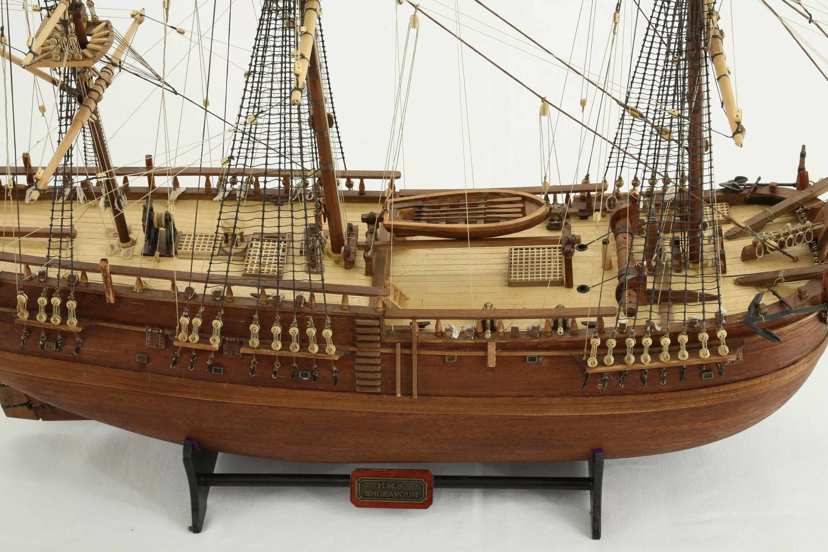 Ship model modelling