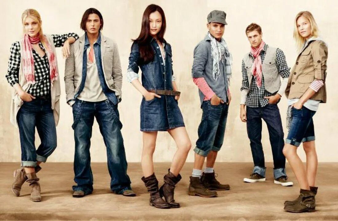 18 какая одежда. Мода 2000-х Америка подростки. Молодежный стиль одежды. Одежда для подростков. Повседневная одежда для подростков.