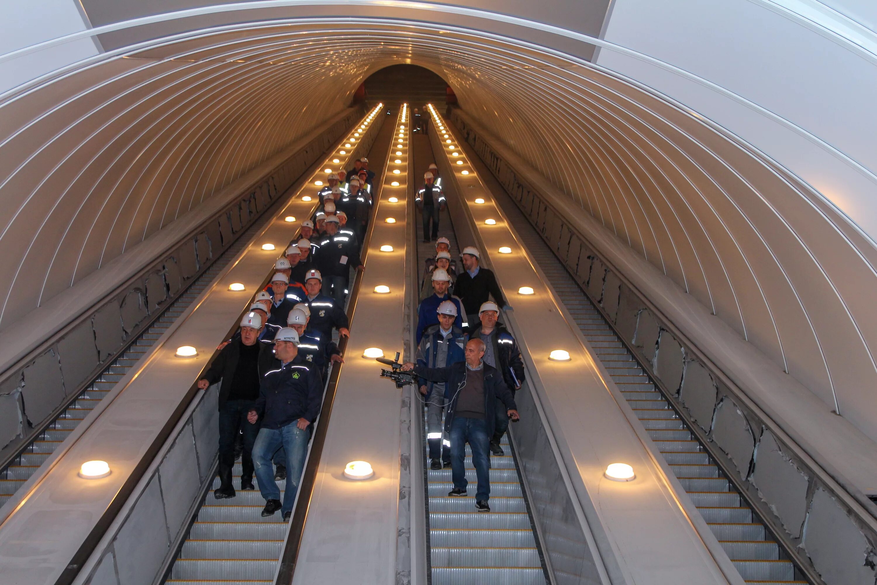 Последнее метро санкт петербург. Метро. петербургский метрополитен. станции метро санкт-петербурга. станции метро спб.