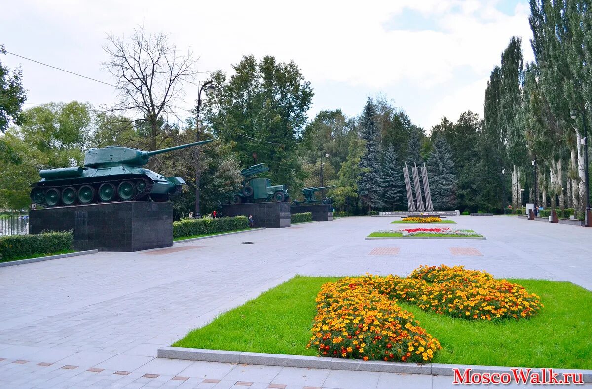 мемориальный комплекс площадь мужества. мемориальный комплекс на площади мужества в измайловском парке. мемориальный комплекс на площади мужества в измайловском парке. мемориальный комплекс площадь мужества. площадь мужества измайловский парк памятник.