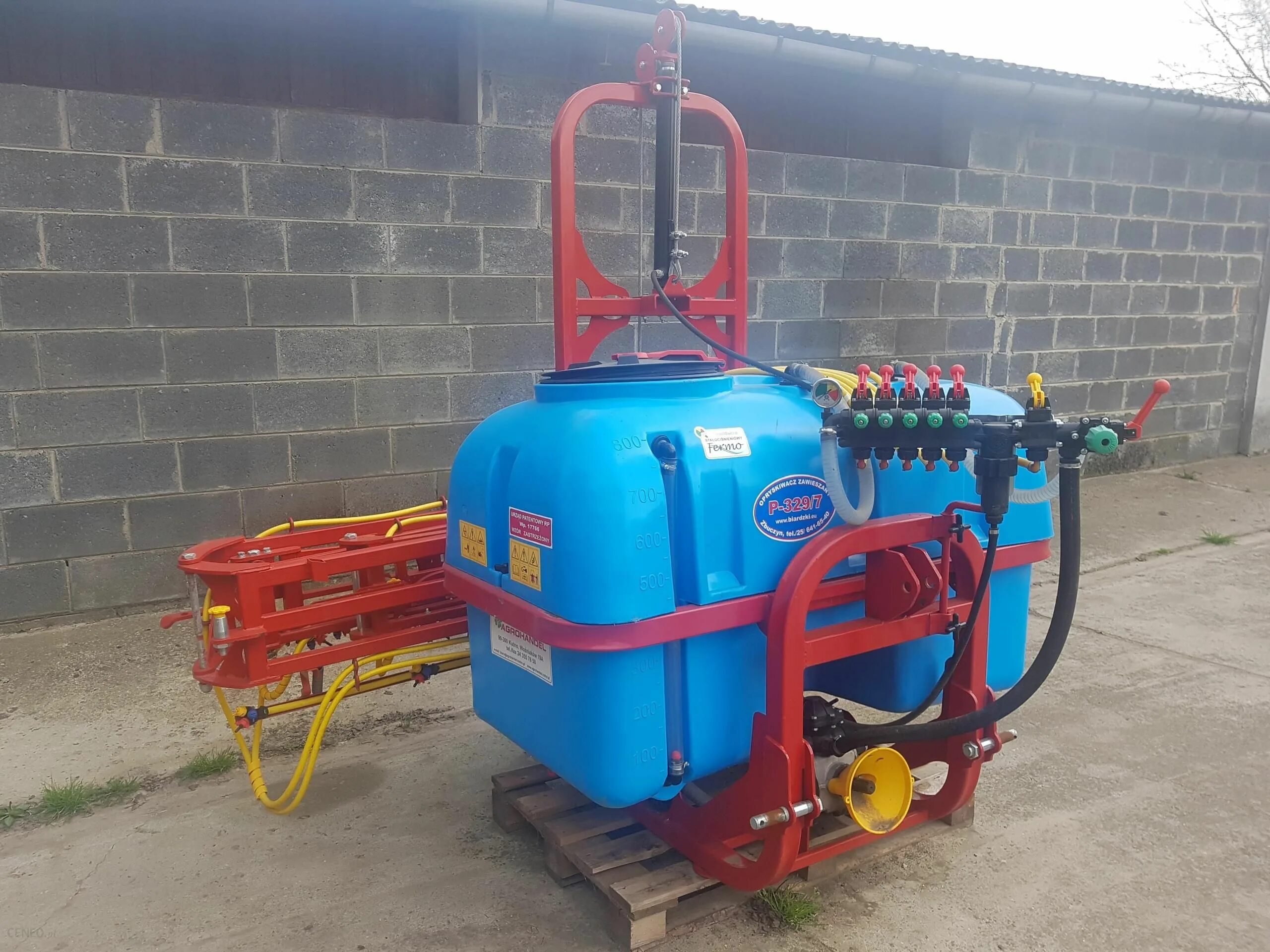 Опрыскиватель навесной 600/15 p128/8. Опн 600 опрыскиватель. Опрыскиватель демарол 400 л. Опрыскиватель навесной тракторный. Опрыскиватель навесной dinamic 200l(manezlozano).