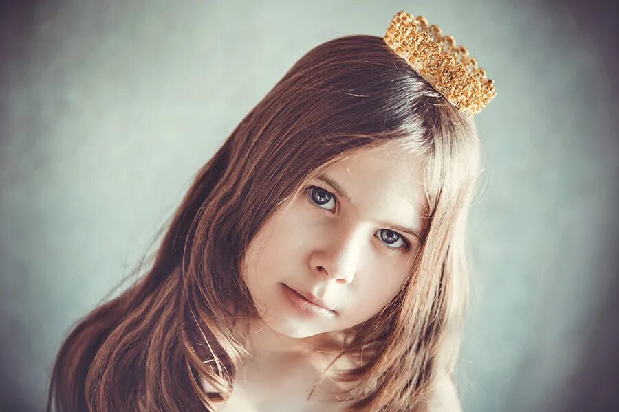 Дочь принцесса. Моя принцесса доченька. Девочка с короной на голове. Принцесса тру. Мама и дочка принцессы.