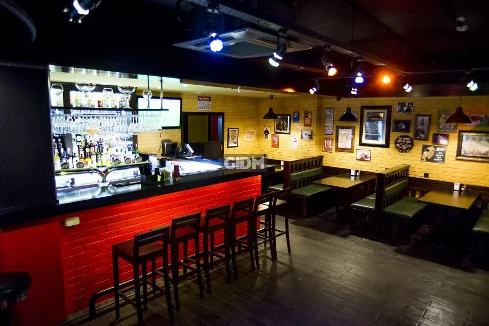 Новгород фредди. Дверь железная фнаф. Bootlegger bar великий новгород. Бар на новгородском архангельск. Лофт бар великий новгород.