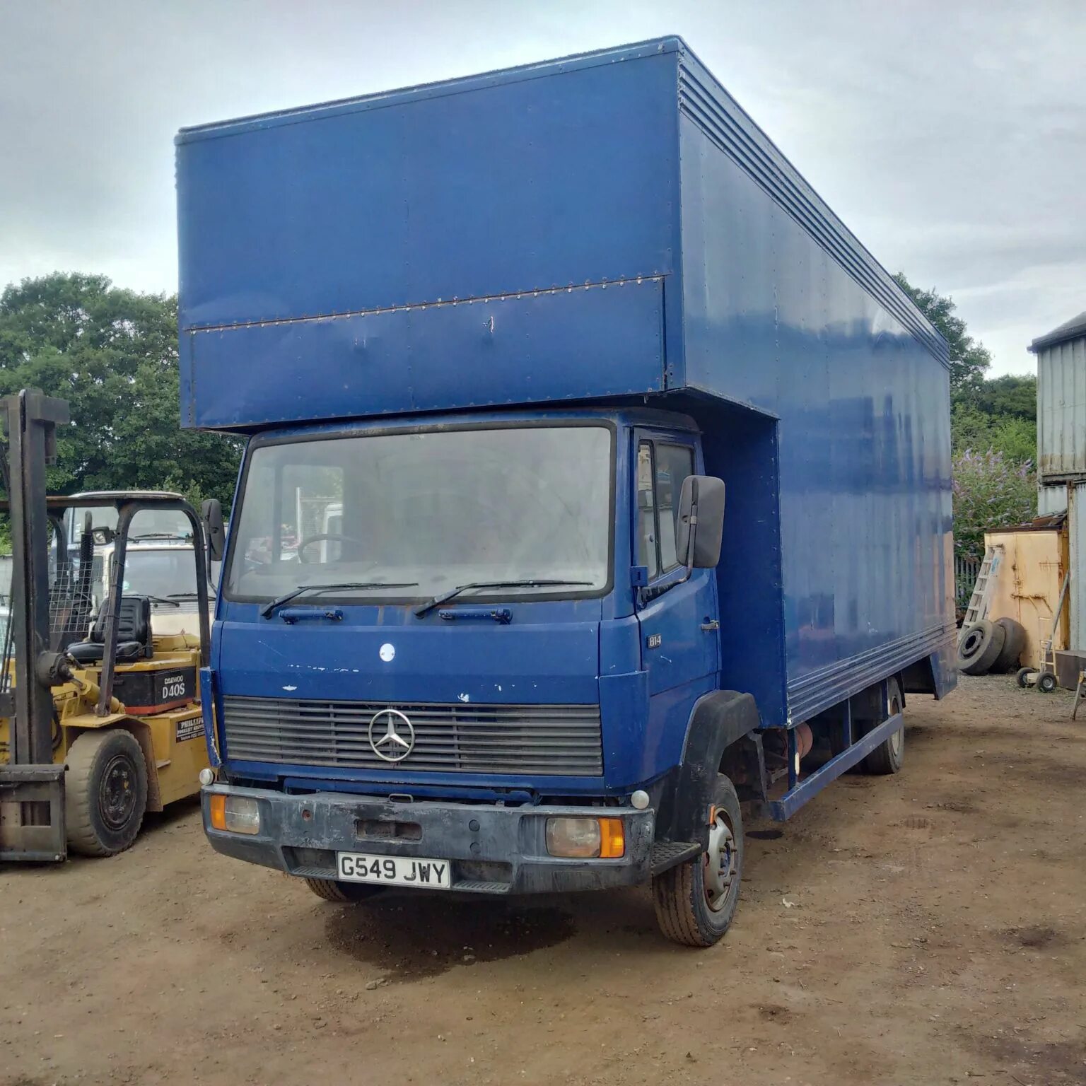 Mercedes Benz 814. Мерседес 814. Мерседес 814 фургон. Мерседес 5 тонник 814. Авито купить мерседес бу 814