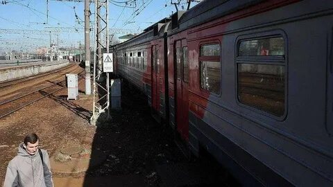 Электричка икша москва